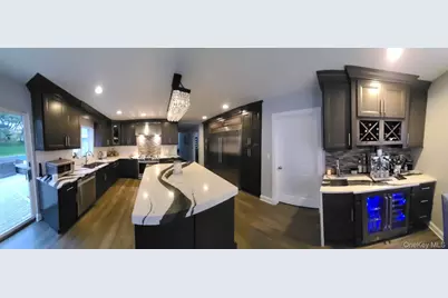 5 Field Lane, Miller Place, NY 11764 - Photo 10