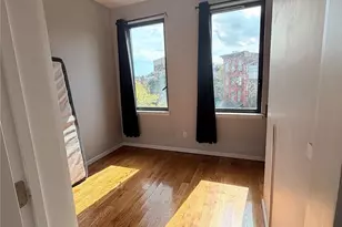 390 Broadway, Brooklyn, NY 11211 - Photo 4