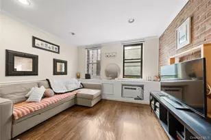 215 E 77th St, New York, NY 10075 - Photo 2