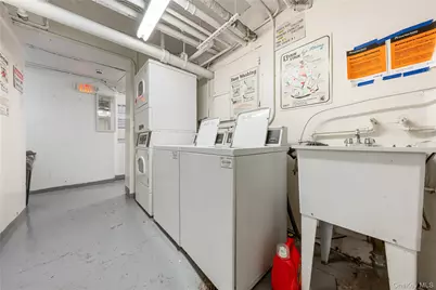 215 E 77th Street #4D, New York, NY 10075 - Photo 16