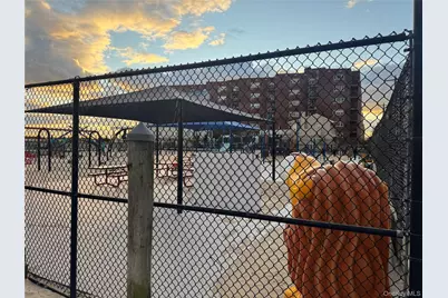 666 Shore Road, Long Beach, NY 11561 - Photo 10