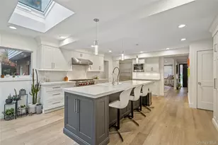 96 Oakdale Ln, East Hills, NY 11577 - Photo 12