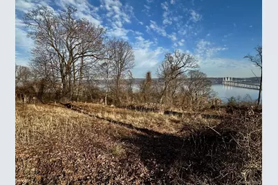 19 Shadyside Avenue, Nyack, NY 10960 - Photo 2