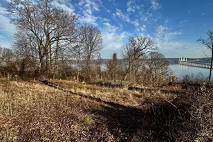 19 Shadyside Ave, Nyack, NY 10960 - Photo 2