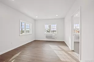 227 4th Ave, Bay Shore, NY 11706 - Photo 14