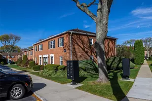 307- 13 Hicksville Rd, Bethpage, NY 11714 - Photo 2