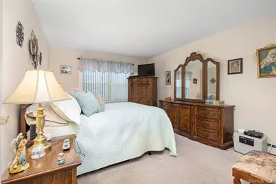 307-13 Hicksville Road #13, Bethpage, NY 11714 - Photo 10