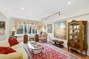 30 Stoner Ave, Great Neck, NY 11021 - Photo 6