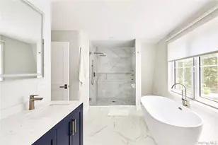 11925 Soundview Ave, Southold, NY 11971 - Photo 10