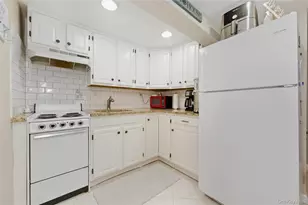 371 E Penn St, Long Beach, NY 11561 - Photo 28