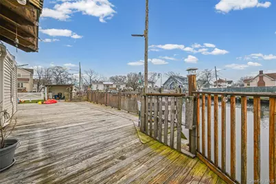 5 Chestnut Road, Inwood, NY 11096 - Photo 20