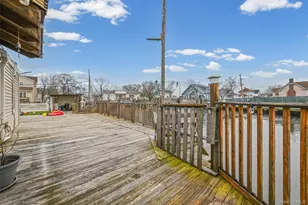 5 Chestnut Rd, Inwood, NY 11096 - Photo 20