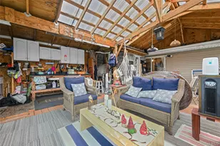 5 Chestnut Rd, Inwood, NY 11096 - Photo 18