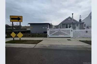 5 Chestnut Road, Inwood, NY 11096 - Photo 2