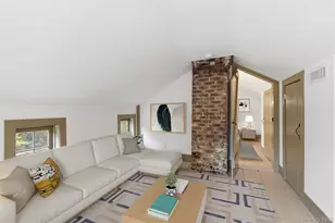 289 E Main St, Centerport, NY 11721 - Photo 16