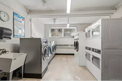 45 Hill Park Avenue #PR2, Great Neck, NY 11021 - Photo 18