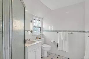 11 Beverly Pl, Larchmont, NY 10538 - Photo 24