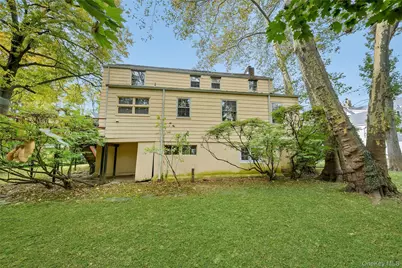 11 Beverly Place, Larchmont, NY 10538 - Photo 34