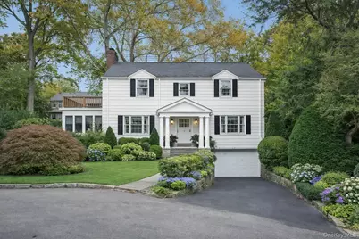 11 Beverly Place, Larchmont, NY 10538 - Photo 2