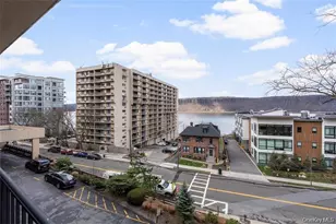 1116 Warburton Ave, Yonkers, NY 10701 - Photo 10