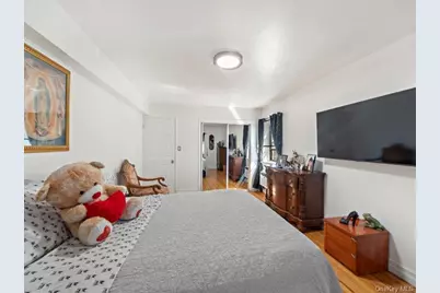 1910 S Pelham Parkway S #3G, Bronx, NY 10461 - Photo 16