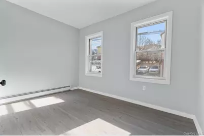 11 Cedar Street, Yonkers, NY 10701 - Photo 2