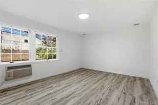 231 Sunflower Ln, Islandia, NY 11749 - Photo 18