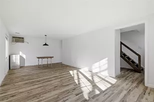 231 Sunflower Ln, Islandia, NY 11749 - Photo 14