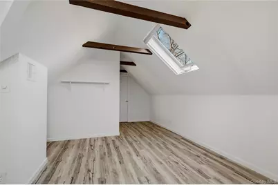 231 Sunflower Lane, Islandia, NY 11749 - Photo 28