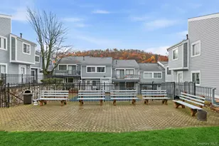 25 Barker St, Mount Kisco, NY 10549 - Photo 30