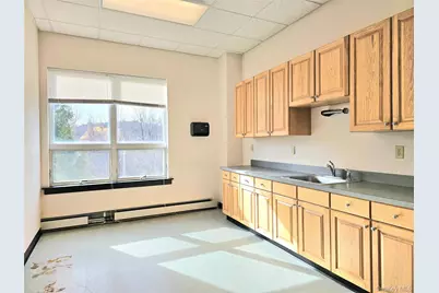 7 Sutton Place #Lower Level Back, Brewster, NY 10509 - Photo 6