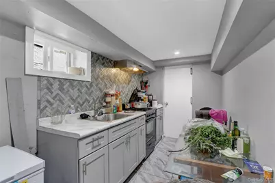 10445 198th Street, Jamaica, NY 11412 - Photo 12