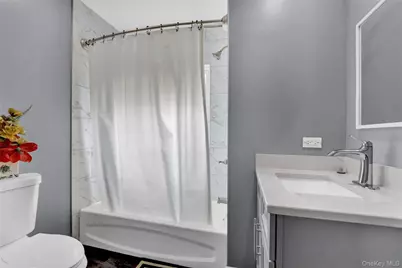 10445 198th Street, Jamaica, NY 11412 - Photo 8