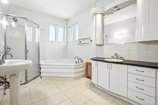 77-16 Kew Forest Ln, Flushing, NY 11375 - Photo 28