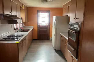 26 Coach Ln, Newburgh, NY 12550 - Photo 8