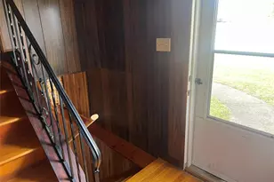 26 Coach Ln, Newburgh, NY 12550 - Photo 2