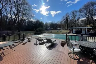 22 Emerald Ln, South Huntington, NY 11746 - Photo 6