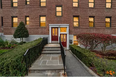 14 S Broadway #12-1A, Irvington, NY 10533 - Photo 2