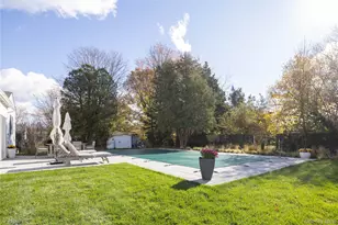 920 Pine Neck Rd, Southold, NY 11971 - Photo 18