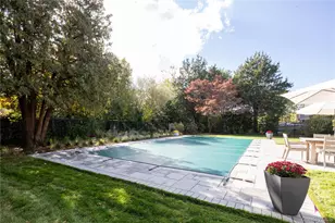 920 Pine Neck Rd, Southold, NY 11971 - Photo 20