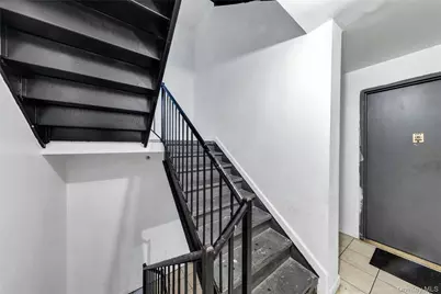 102-18 Radcliff Avenue, Corona, NY 11368 - Photo 20