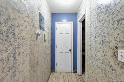 102-18 Radcliff Avenue, Corona, NY 11368 - Photo 28