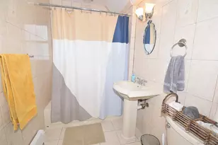 87 Parkside Dr N, Levittown, NY 11756 - Photo 14