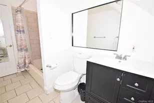 87 Parkside Dr N, Levittown, NY 11756 - Photo 22