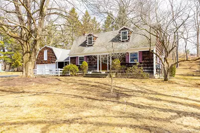 4 McAllister Drive, Pleasant Valley, NY 12569 - Photo 32