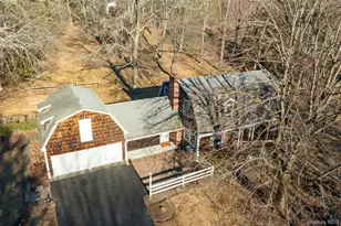 4 Mcallister Dr, Pleasant Valley, NY 12569 - Photo 28