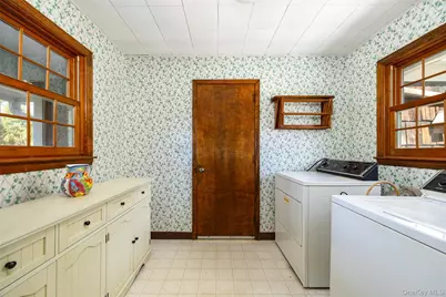 4 McAllister Drive, Pleasant Valley, NY 12569 - Photo 12