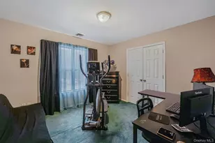 9 Paddock Ln, Medford, NY 11763 - Photo 28