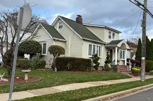 183 N Cottage St, Valley Stream, NY 11580 - Photo 2