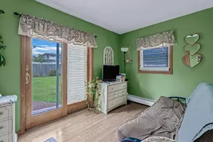 140 Jerusalem Ave, Levittown, NY 11756 - Photo 10